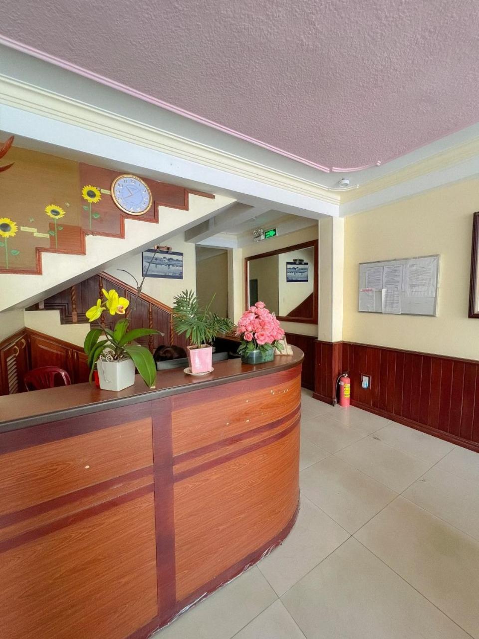 Hoa Lan Hotel Dalat Exteriör bild