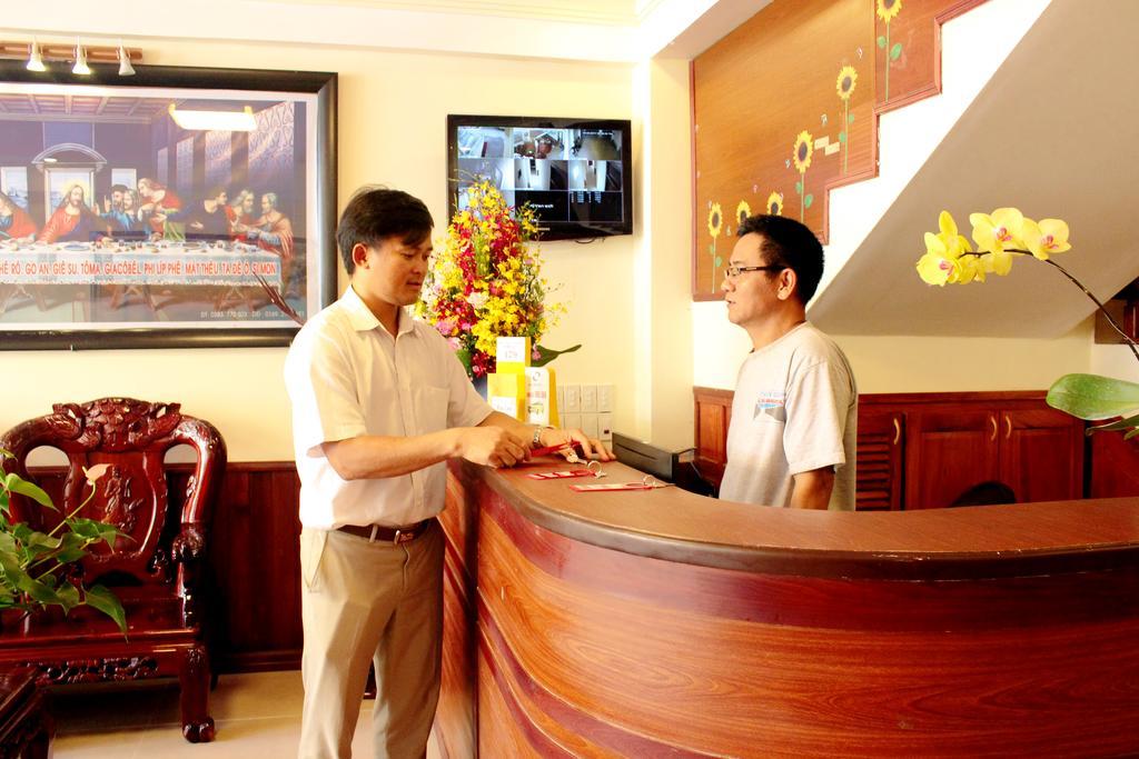 Hoa Lan Hotel Dalat Exteriör bild